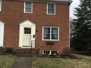 28 Westmoreland St, Westminster, MD 21157