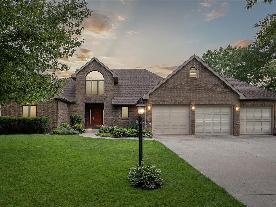 1st image of 621 Amberwood Dr