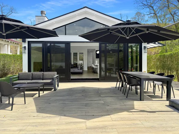 12 Hudson River Ln, Garrison, NY 10524