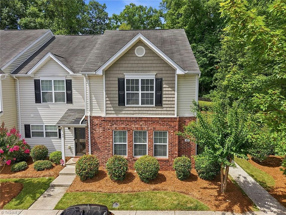 1st image of 42 Ledgerstone Ln