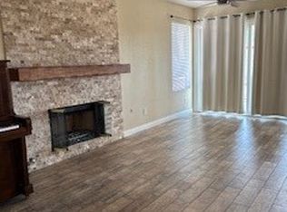 14959 Camellia Dr, Fontana, CA 92337