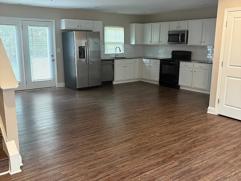 4957 Hillsboro Ave #1 — Photo 3