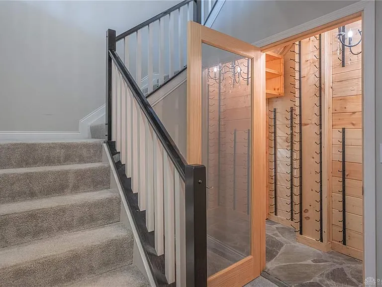 9501 Flatrock Dr — Photo 27