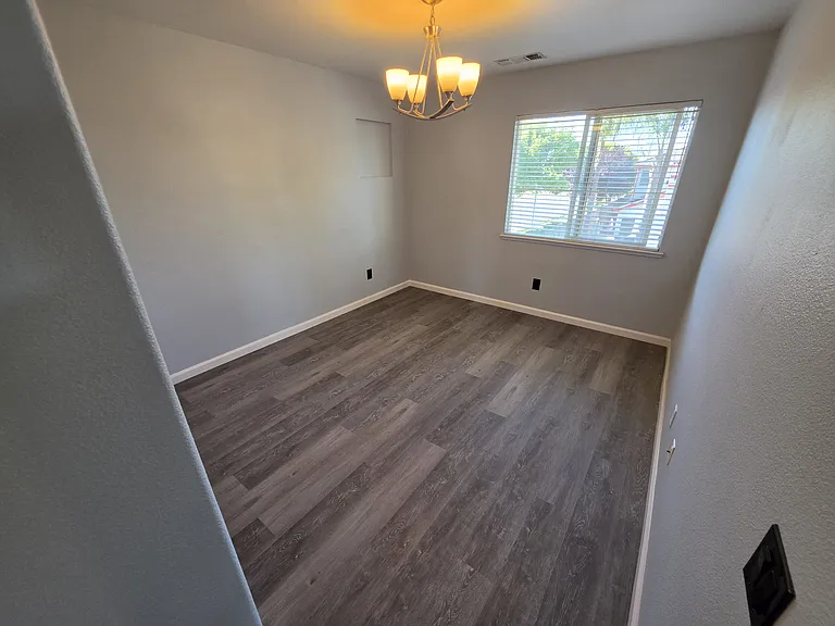 119 Legacy St — Photo 21