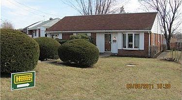 2nd image of 1910 Crestmont Dr