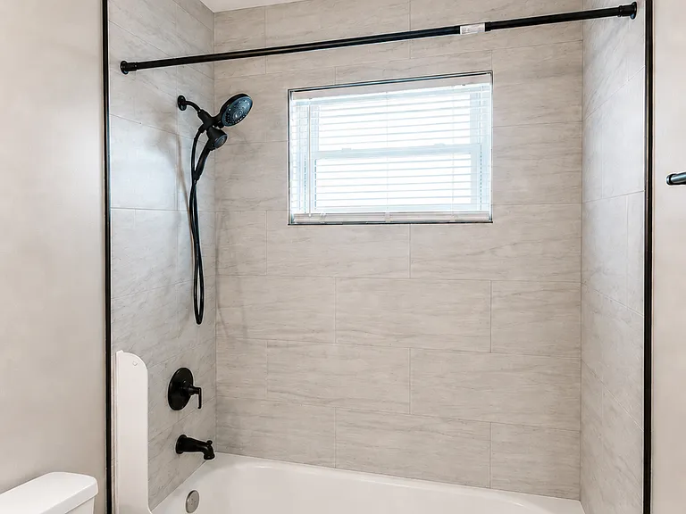 Bath Tub