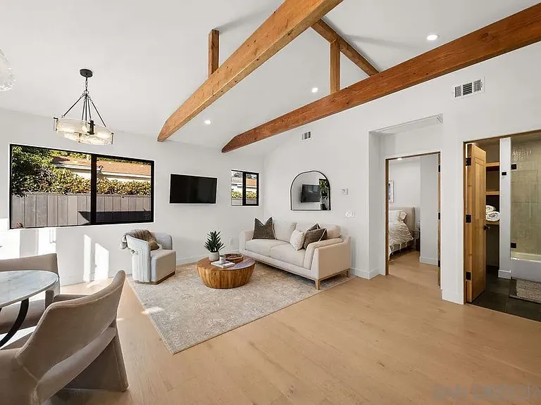 434 Bonair St — Photo 7