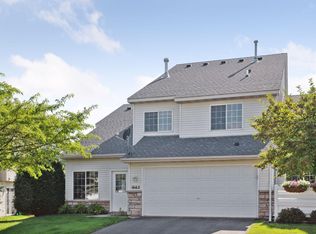 1662 Patriot Ln, Waconia, MN 55387
