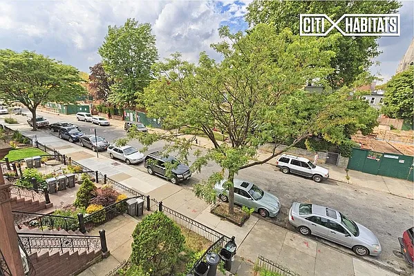 Rented by Citi Habitats | media 42