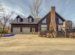 137 Meherrin Rd, Madison Heights, VA 24572