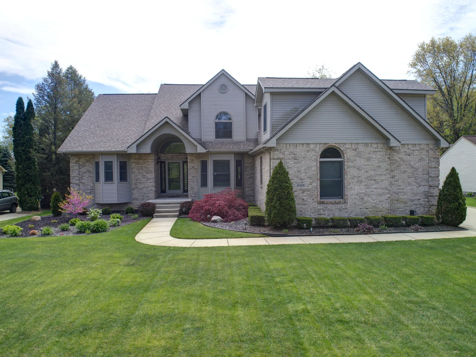 10428 Skeman Rd photo 1