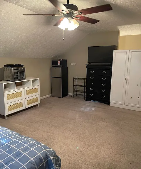 2914 Southpark Ter SW — Photo 3