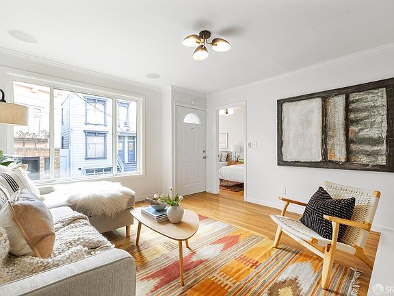 3rd image of 25 Kingston St
