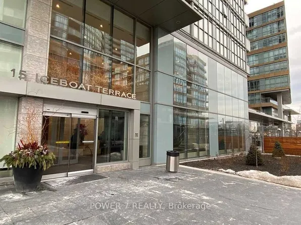 15 Iceboat Ter, Toronto, ON