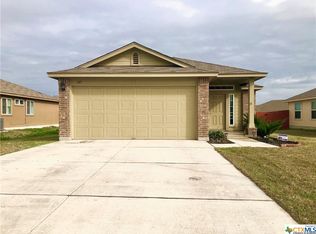 145 Talon Drive, Luling, TX 78648