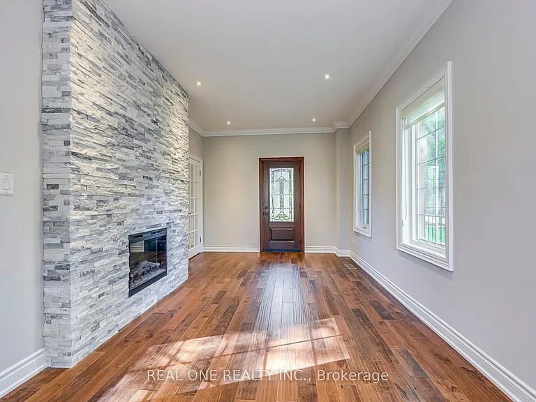 308 Morrison Rd — Photo 12