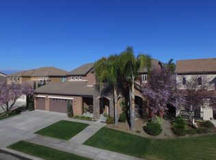 2895 Maine Ave, Clovis, CA 93619