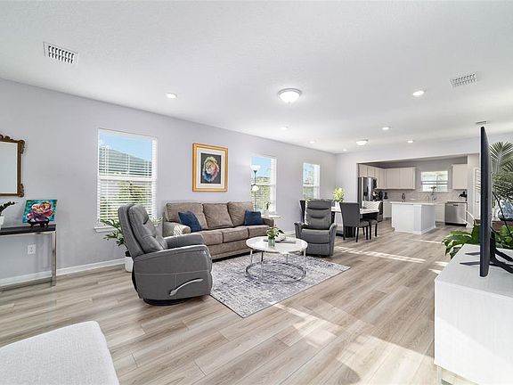 5th image of 5472 SW 85th Avenue Rd