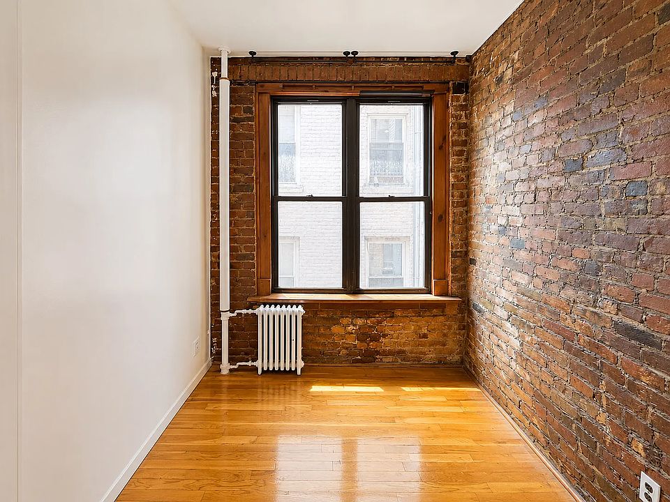 2nd image of 280 Mulberry St APT 3A