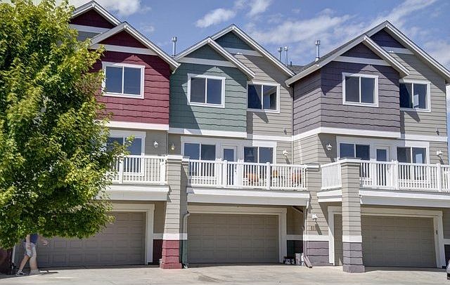 1st image of 615 Tantra Dr