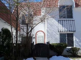 391 Birchwood Rd, Medford, NY 11763