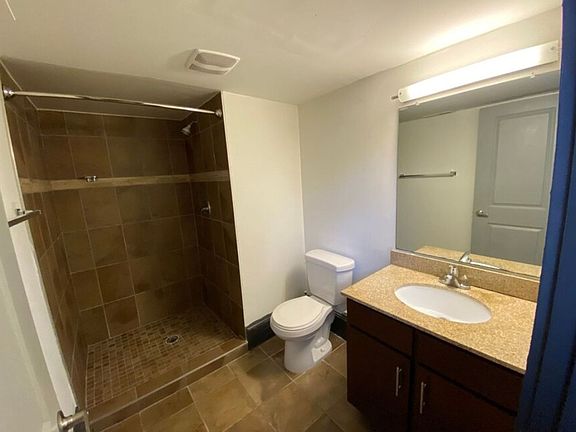 5th image of 230 N Sycamore St APT 8