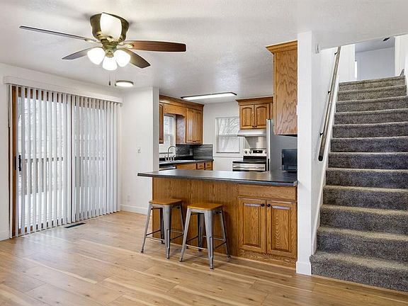5th image of 1210 Cora Avenue