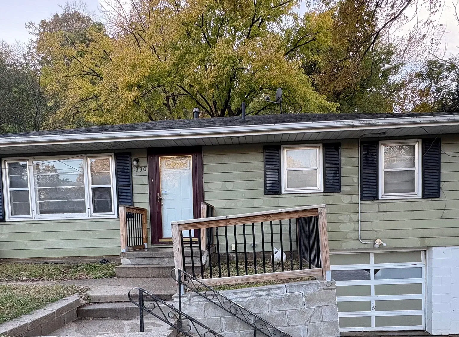 1330 Madison Ave — Photo 1