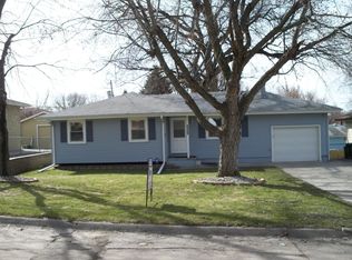 4489 G St, Omaha, NE 68107