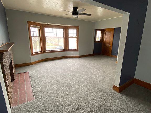 4th image of 3123 West Blvd #1