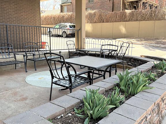 LOVELY FRONT PORCH PATIO