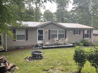 2502 Rock Dove Rd, Coeburn, VA 24230