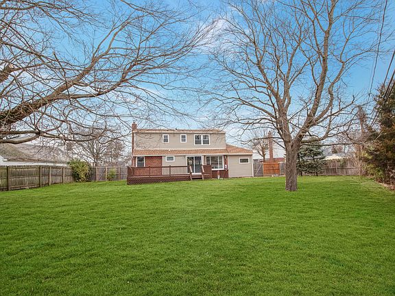 4th image of 2730 Concord Dr
