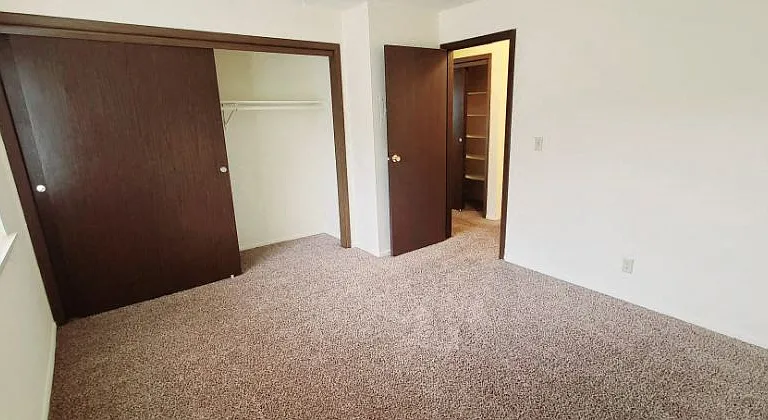Kimberly Club Apartments — Photo 167