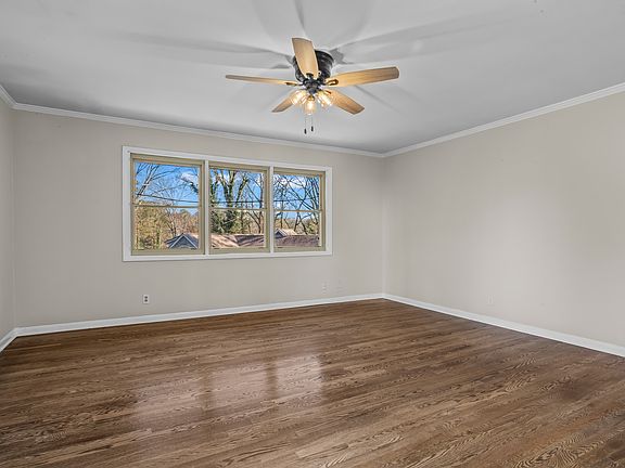 3rd image of 1449 Southland Vista Ct NE #A
