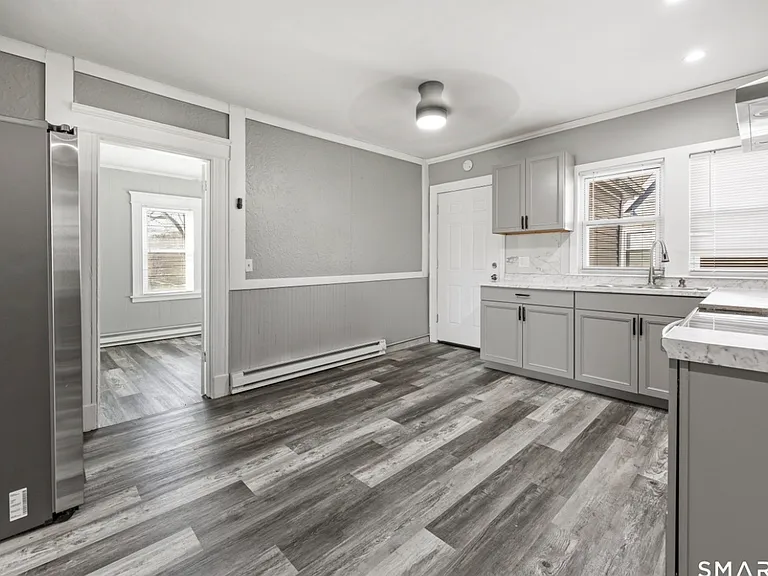 31 Van Orman St #2 — Photo 3
