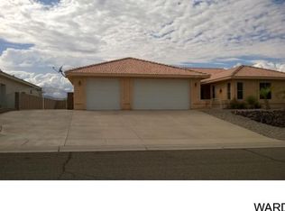 305 Park Lake Dr, Bullhead City, AZ 86429