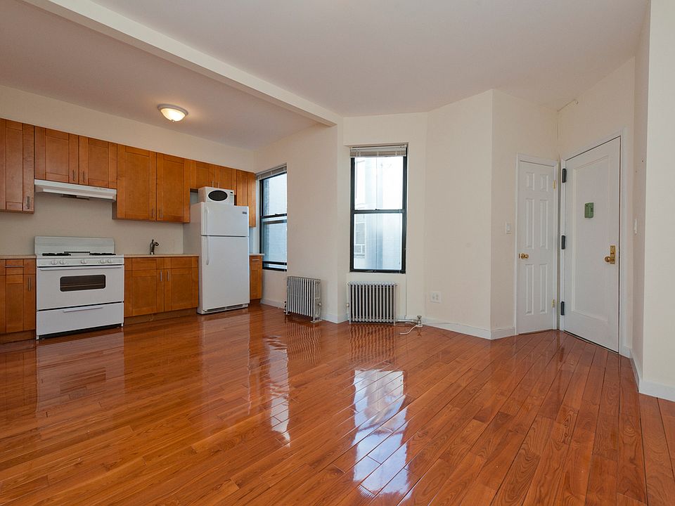 1st image of 26-06 18th St #15