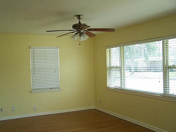 5th image of 1407 Marshalldale Dr