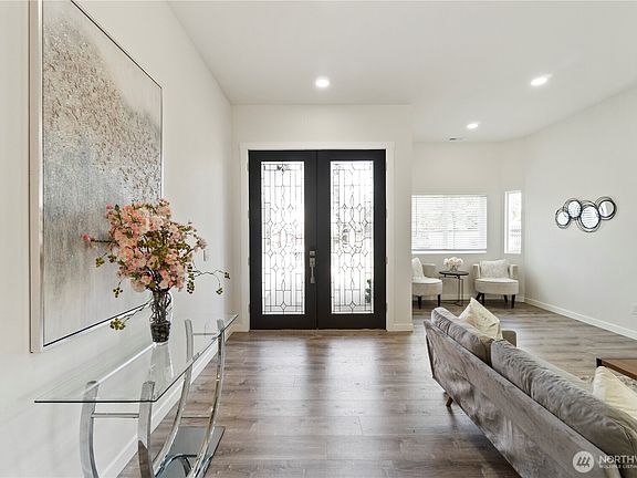 5th image of 1430 E 60th Street