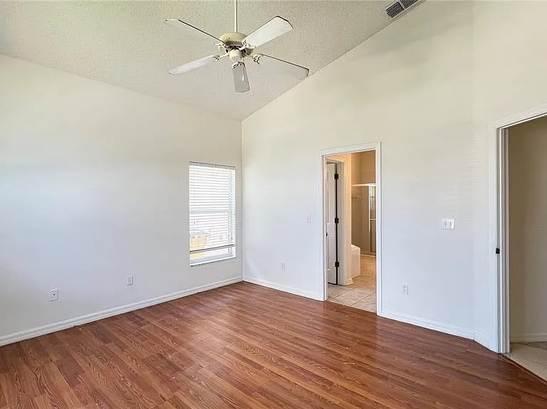 1934 Morning Star Dr — Photo 10