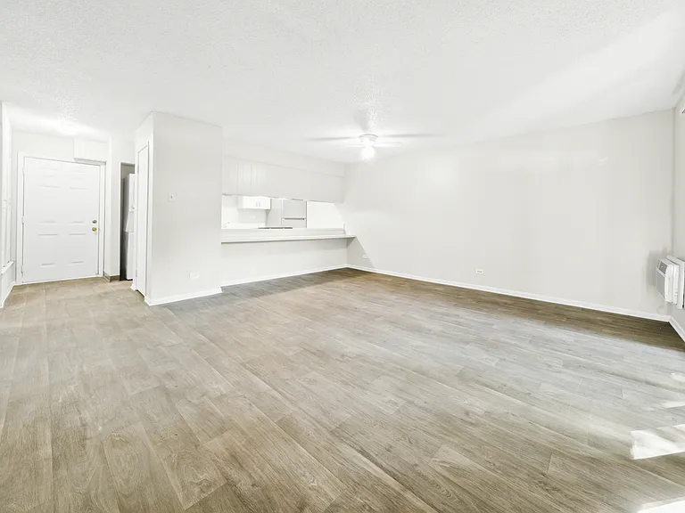 Falcon Run Apartments — Photo 38