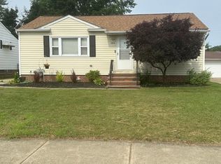 804 Pendley Rd, Willowick, OH 44095