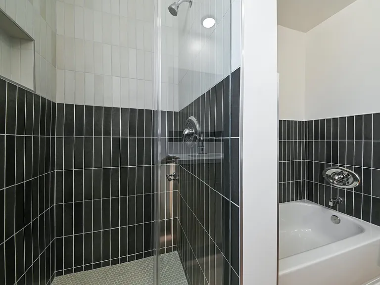 El Dorado - 1342 N. Fuller Avenue — Photo 31