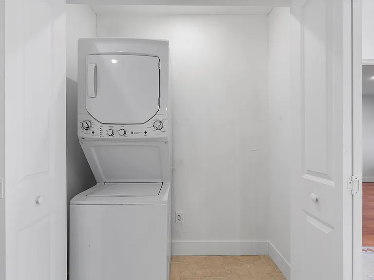 14013 SW 90th Ave #D107 — Photo 5