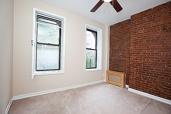 Sold by LG Fairmont Group | media 29