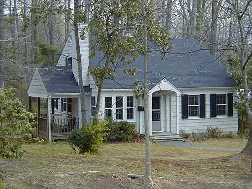 1623 Rugby Ave photo 1