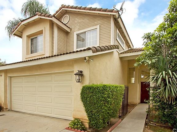 2nd image of 960 La Palma Cir