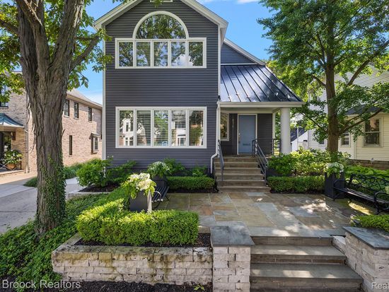 836 Purdy St, Birmingham, MI 48009