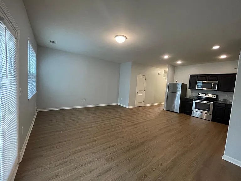 6367 Kennonbriar Ct — Photo 8